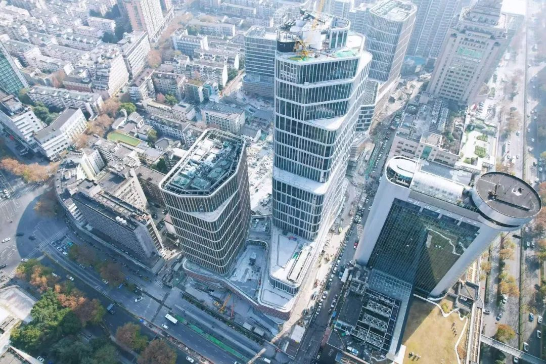 0112【凯发k8国际安装投稿官网】凯发k8国际安装参建的杭州恒隆广场项目顺利完工.png