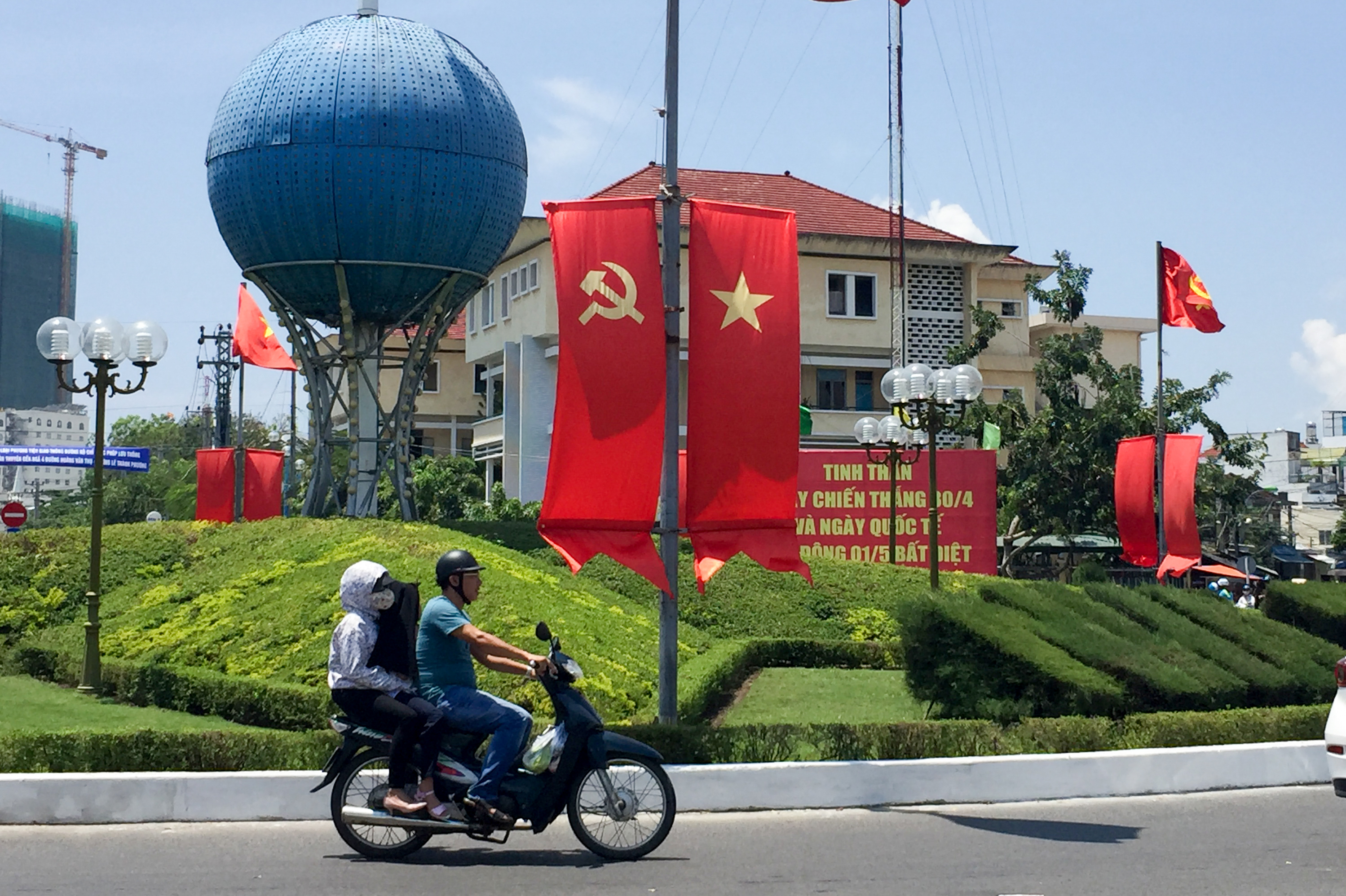 6《越南街景》 凯发k8国际三局 曾院平.jpg